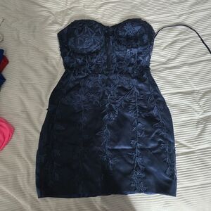 Elegant Black Strapless Dress